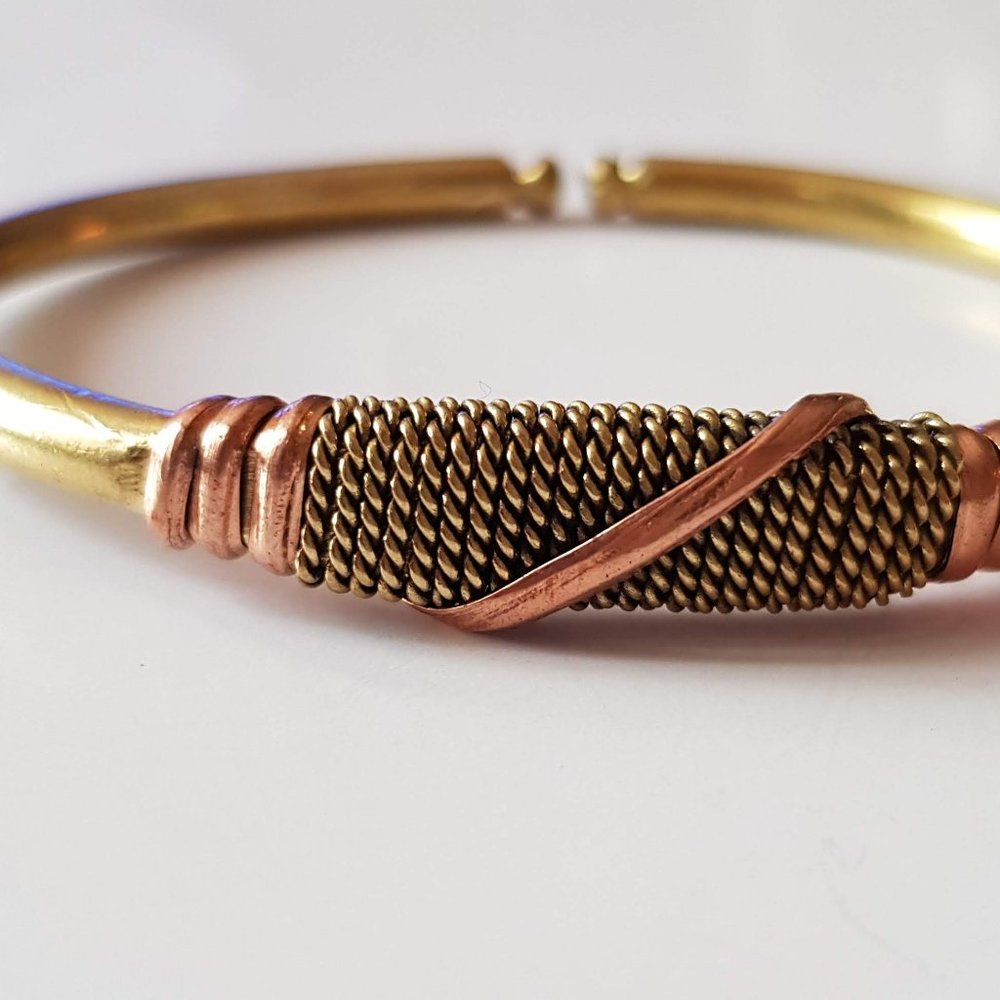Brass bracelet with copper